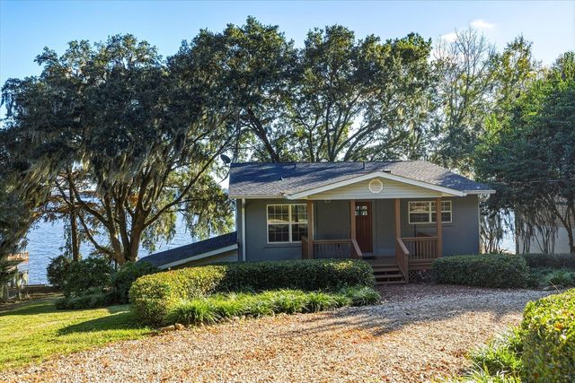 997 DRAKE ACRES Road, Quincy, FL 32351