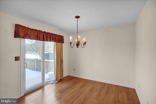 1111 HAMPDEN DR, Strasburg, PA 17579