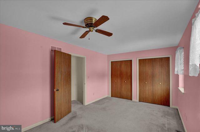 1111 HAMPDEN DR, Strasburg, PA 17579