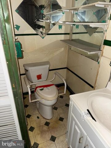 3024 CHELSEA TER, Baltimore, MD 21216