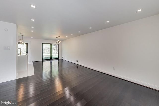 3715 ASTORIA RD, Kensington, MD 20895