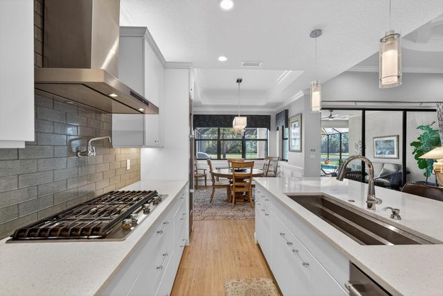 77 HERON DRIVE, Palm Coast, FL 32137