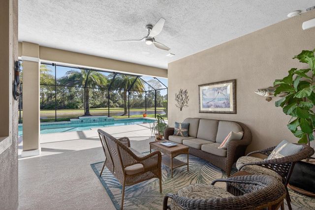 77 HERON DRIVE, Palm Coast, FL 32137