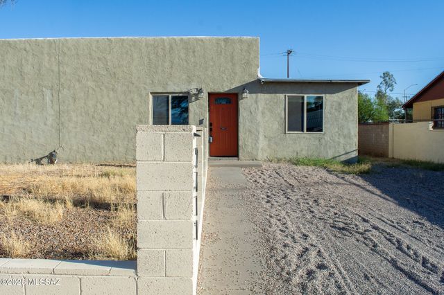 2610 E Cochise Vista, Tucson, AZ 85713