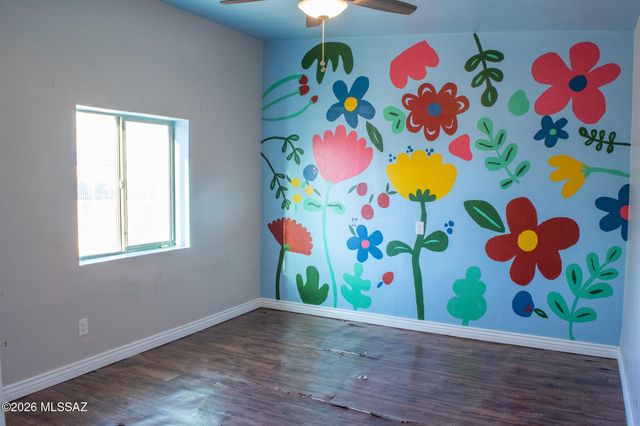 2610 E Cochise Vista, Tucson, AZ 85713
