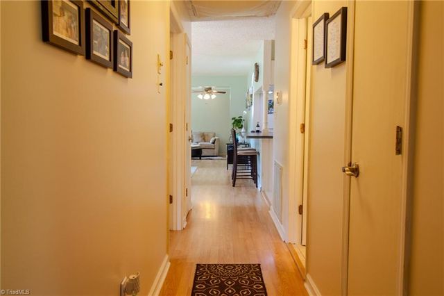 5736 Davis Road, Walkertown, NC 27051