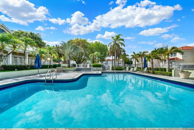 10441 Mahogany Key Circle 202, Miami, FL 33196