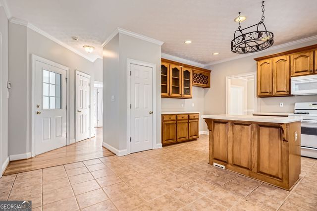 100 Hamilton Glen Court, Fayetteville, GA 30215