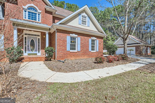 100 Hamilton Glen Court, Fayetteville, GA 30215