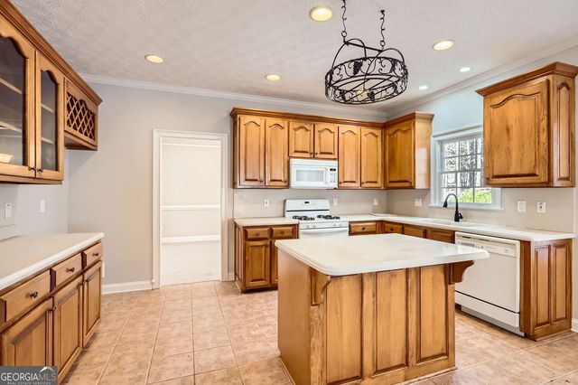 100 Hamilton Glen Court, Fayetteville, GA 30215