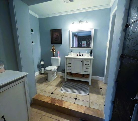 3695 Winterberry Lane, Snellville, GA 30039