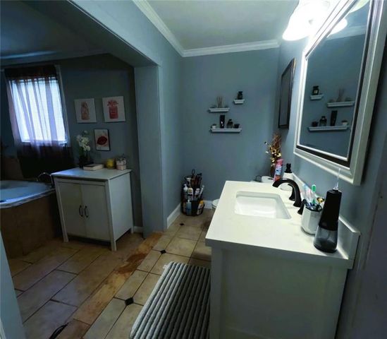 3695 Winterberry Lane, Snellville, GA 30039