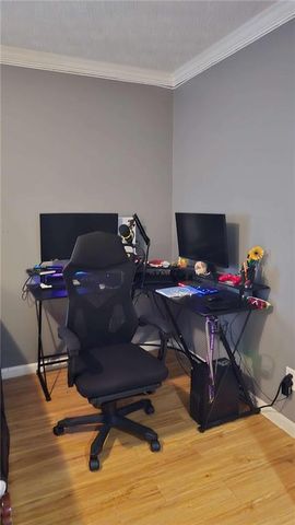 3695 Winterberry Lane, Snellville, GA 30039