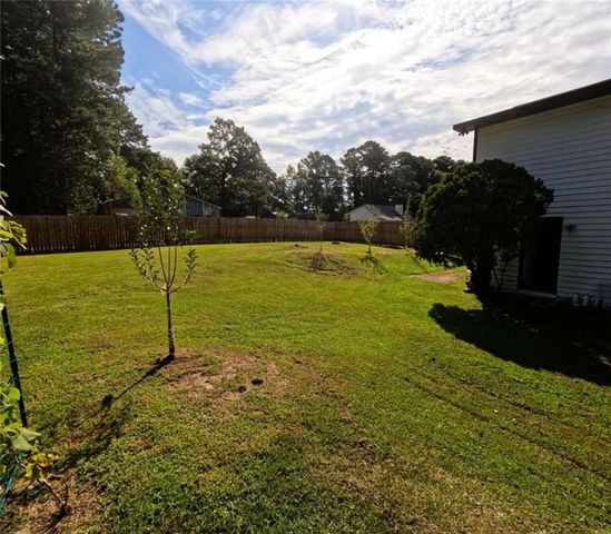 3695 Winterberry Lane, Snellville, GA 30039