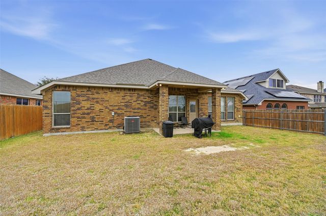 636 Martin Drive, Desoto, TX 75115