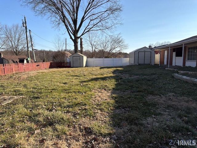 534 15th Street, Tell City, IN 47586