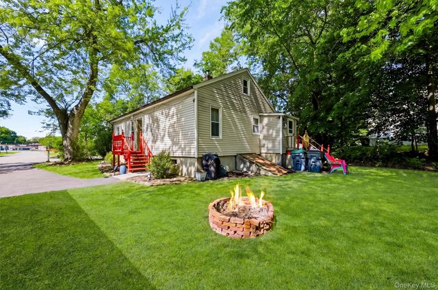 19 Hulse Avenue, Middletown, NY 10940