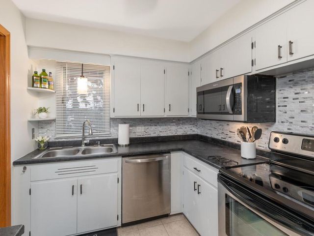 6936 Nicollet Avenue S 4, Richfield, MN 55423