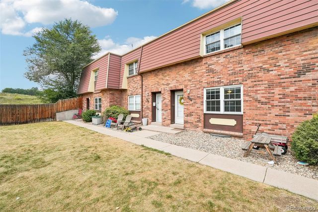 5835 S Lowell Boulevard, Littleton, CO 80123