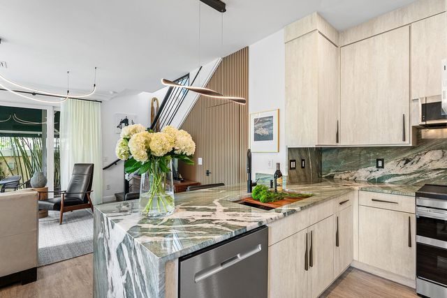 848 SE 4th Court, Deerfield Beach, FL 33441