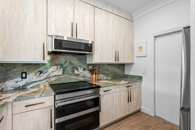 848 SE 4th Court, Deerfield Beach, FL 33441