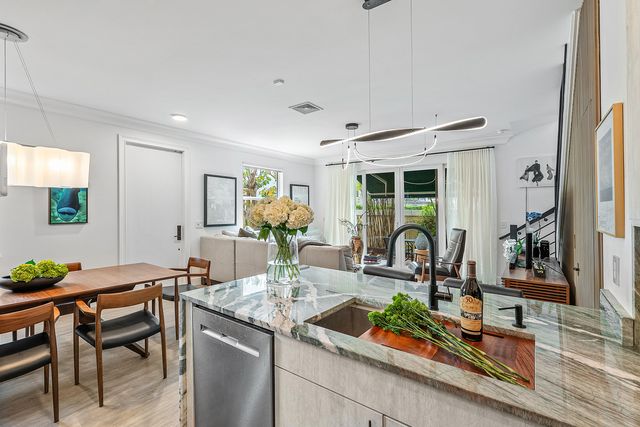 848 SE 4th Court, Deerfield Beach, FL 33441