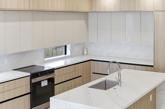 819 SW 1st Street, Fort Lauderdale, FL 33312