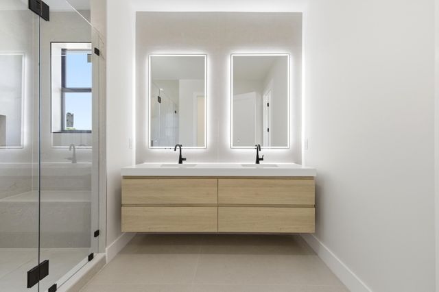 819 SW 1st Street, Fort Lauderdale, FL 33312