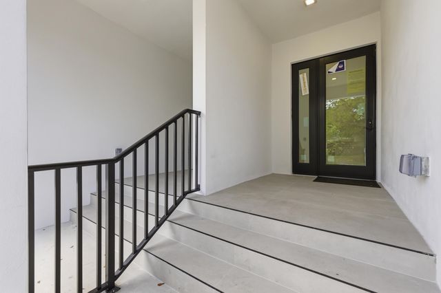 819 SW 1st Street, Fort Lauderdale, FL 33312