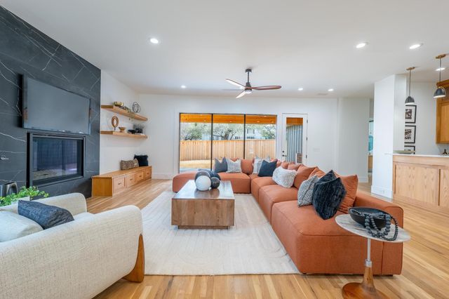 6988 Bob O Link Drive, Dallas, TX 75214