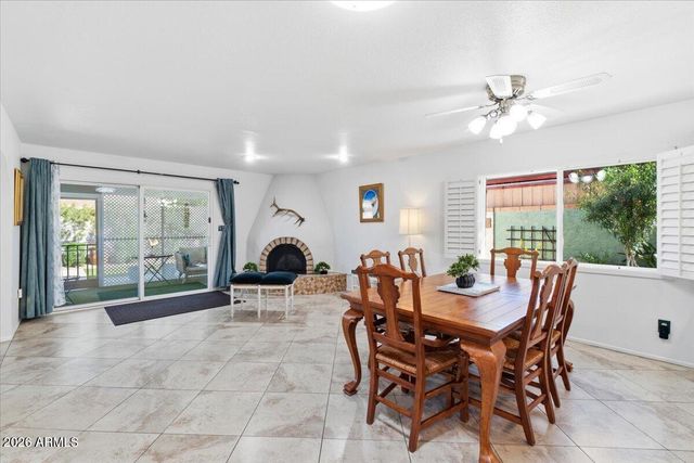 1208 W LOUGHLIN Drive, Chandler, AZ 85224