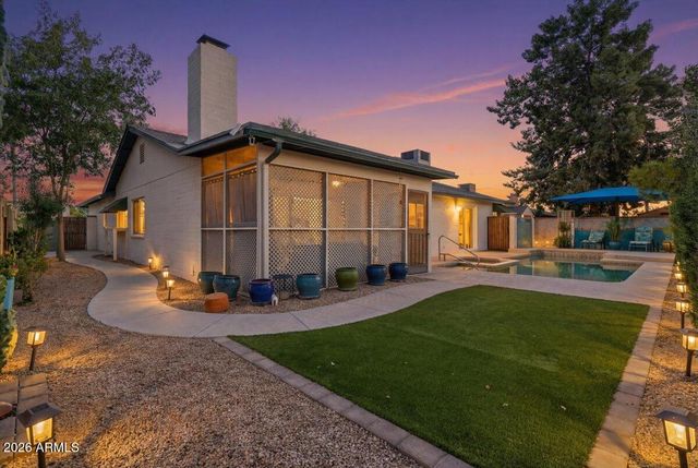 1208 W LOUGHLIN Drive, Chandler, AZ 85224