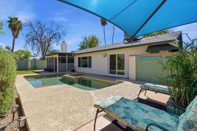 1208 W LOUGHLIN Drive, Chandler, AZ 85224