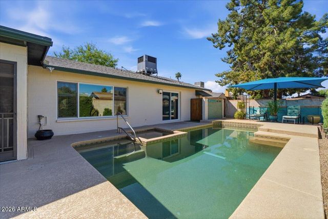 1208 W LOUGHLIN Drive, Chandler, AZ 85224