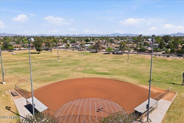 1208 W LOUGHLIN Drive, Chandler, AZ 85224