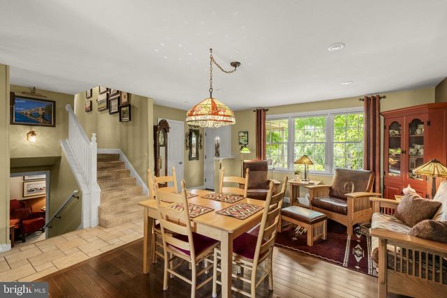 136 CAROL DR, Washington Boro, PA 17582