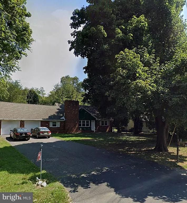 943 OLD YORK RD, HIGHTSTOWN, NJ 08520 — photo 2