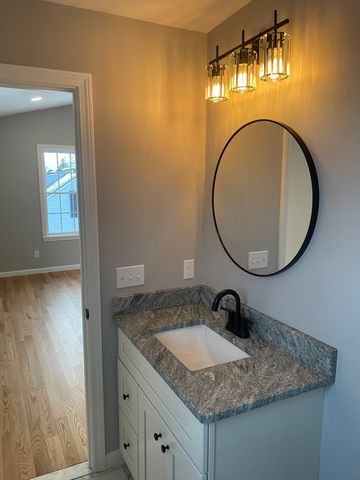 27 Havana Rd, Worcester, MA 01603