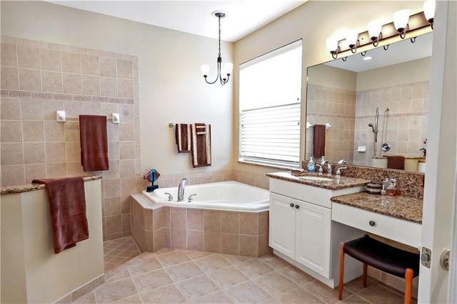 5160 Topaz Lane SW, Vero Beach, FL 32968