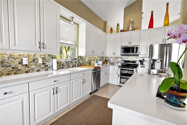 5160 Topaz Lane SW, Vero Beach, FL 32968