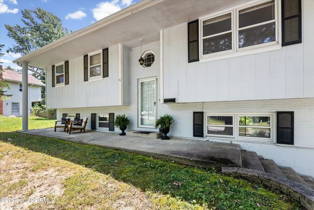1610 BLUE RIDGE ROAD, Columbia, MO 65202