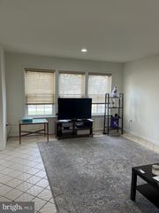 27-C BENJAMIN FRANKLIN DR, Monroe Township, NJ 08831