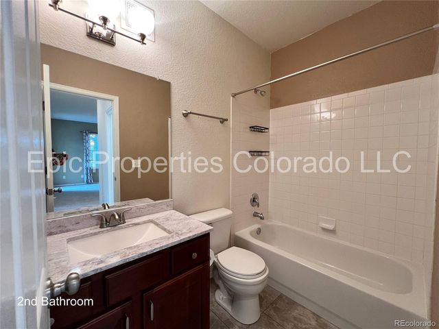 22932 E Ontario Drive 101, Aurora, CO 80016