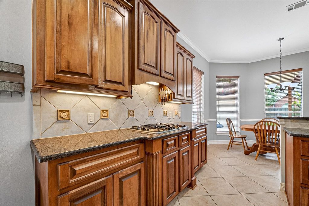 Image 15 of property listing at 3102 Purple Finch, Missouri City, TX 77459