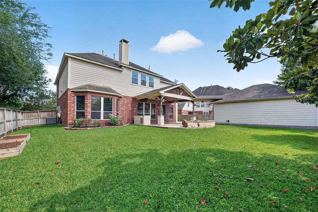 Image 34 of property listing at 3102 Purple Finch, Missouri City, TX 77459