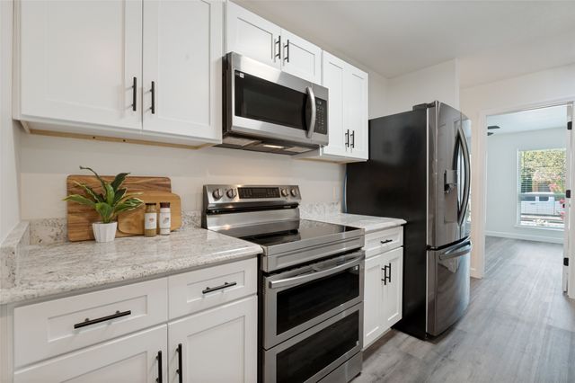 1230 Cielo Vista Drive, Grand Prairie, TX 75052