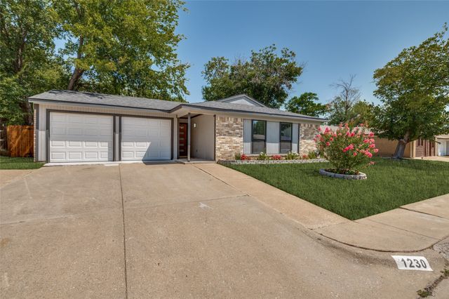 1230 Cielo Vista Drive, Grand Prairie, TX 75052