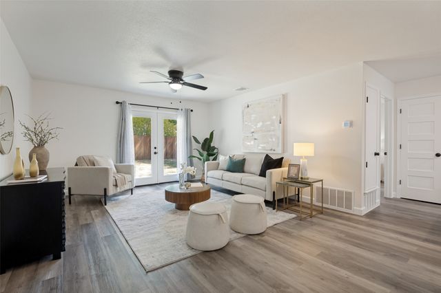 1230 Cielo Vista Drive, Grand Prairie, TX 75052