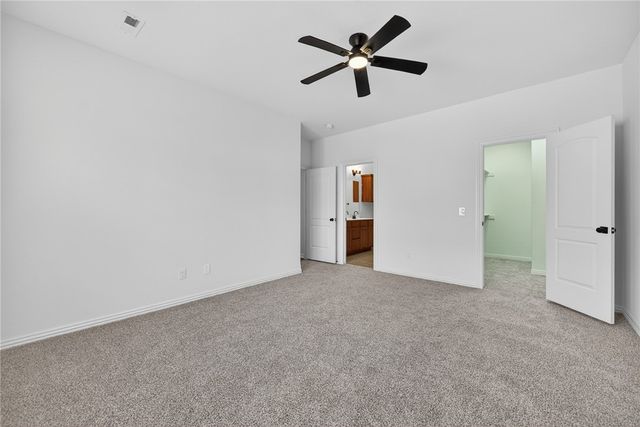 731 N Wordsworth Lane, Fayetteville, AR 72704