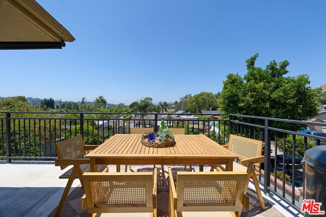 1509 N Avenue 56, Los Angeles, CA 90042